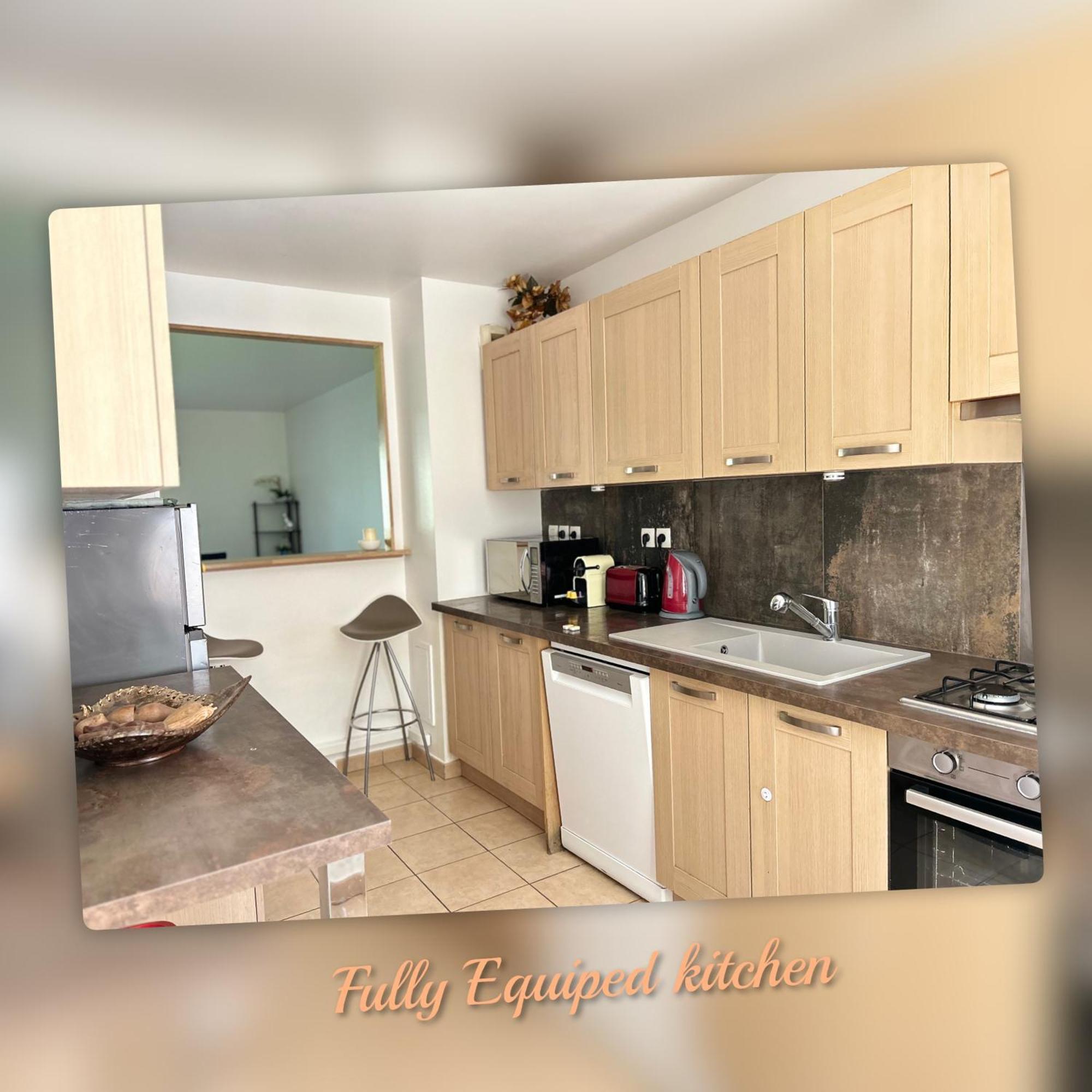 Le Duplex Chessy - 15Min From Disneyland - 2 Private Parkings - Garden - Kingsize & Queensize Bed - Supermarket Behind The House Exterior foto